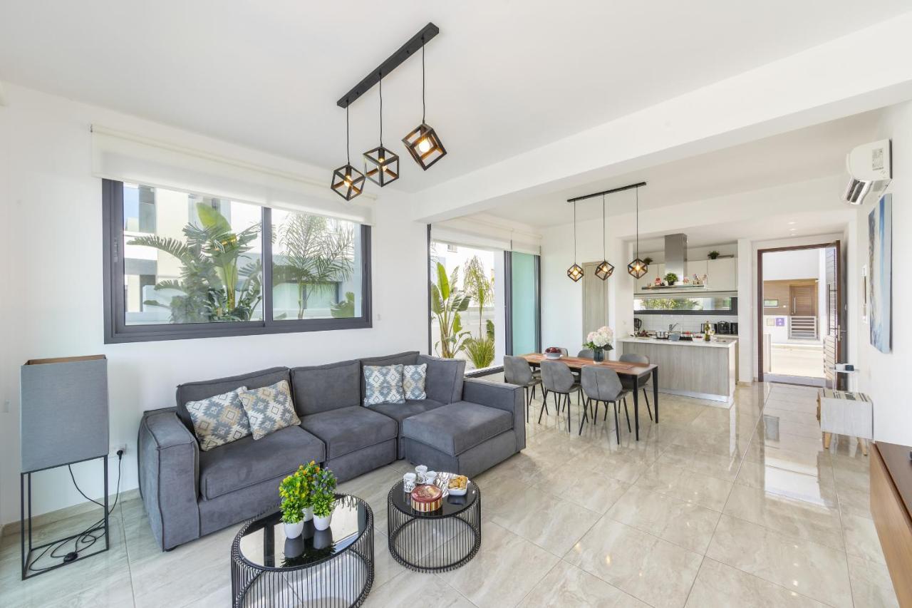 Pernera Beach Villa Protaras Dış mekan fotoğraf